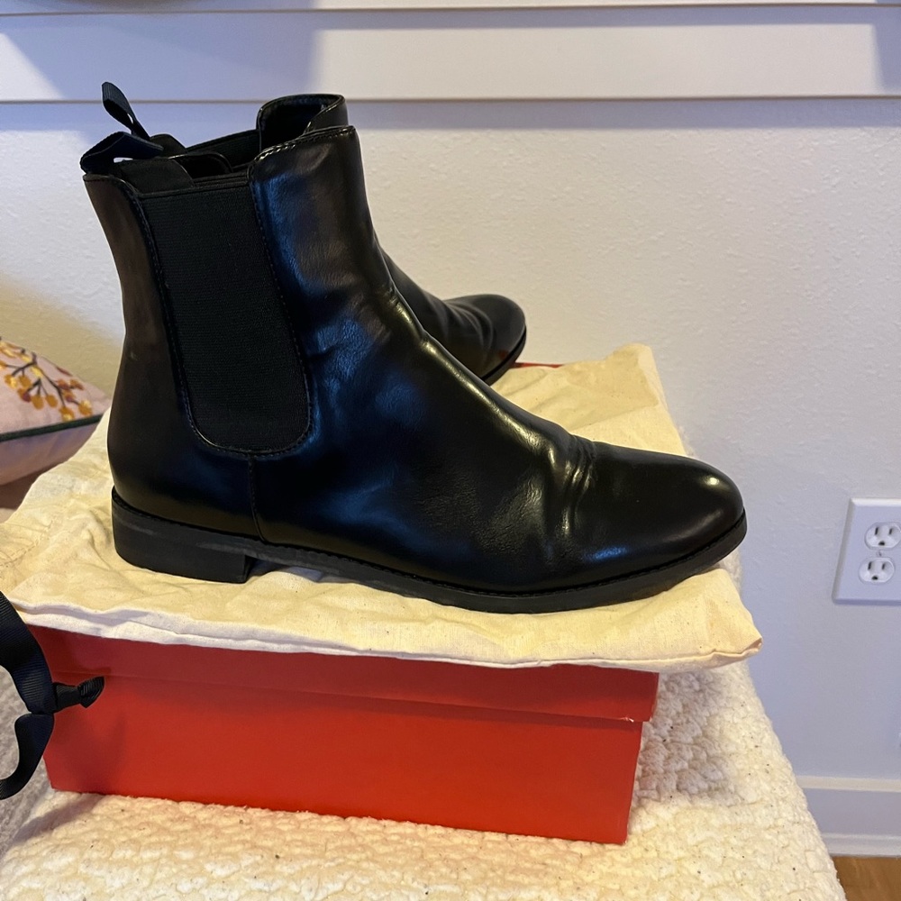 Susi studio vegan booties